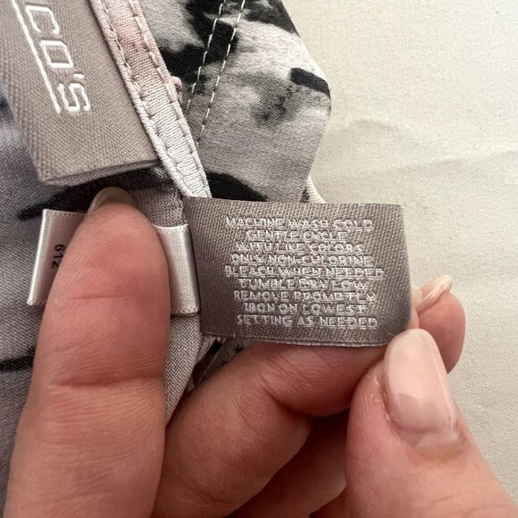 Chicos Womens 3 Pink V neck Pink Blush V-Neck Front Detail Career Office Wear - Picture 6 of 7